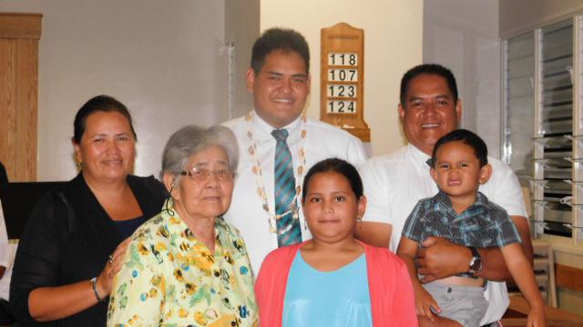 Famille d'Elder LEE
